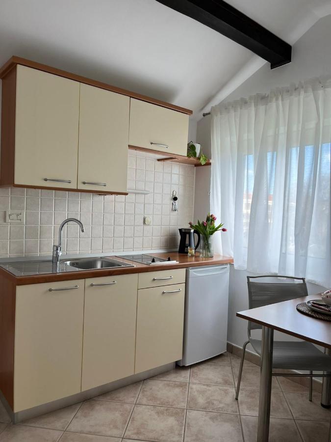 Apartments Marinovic Brzac Экстерьер фото